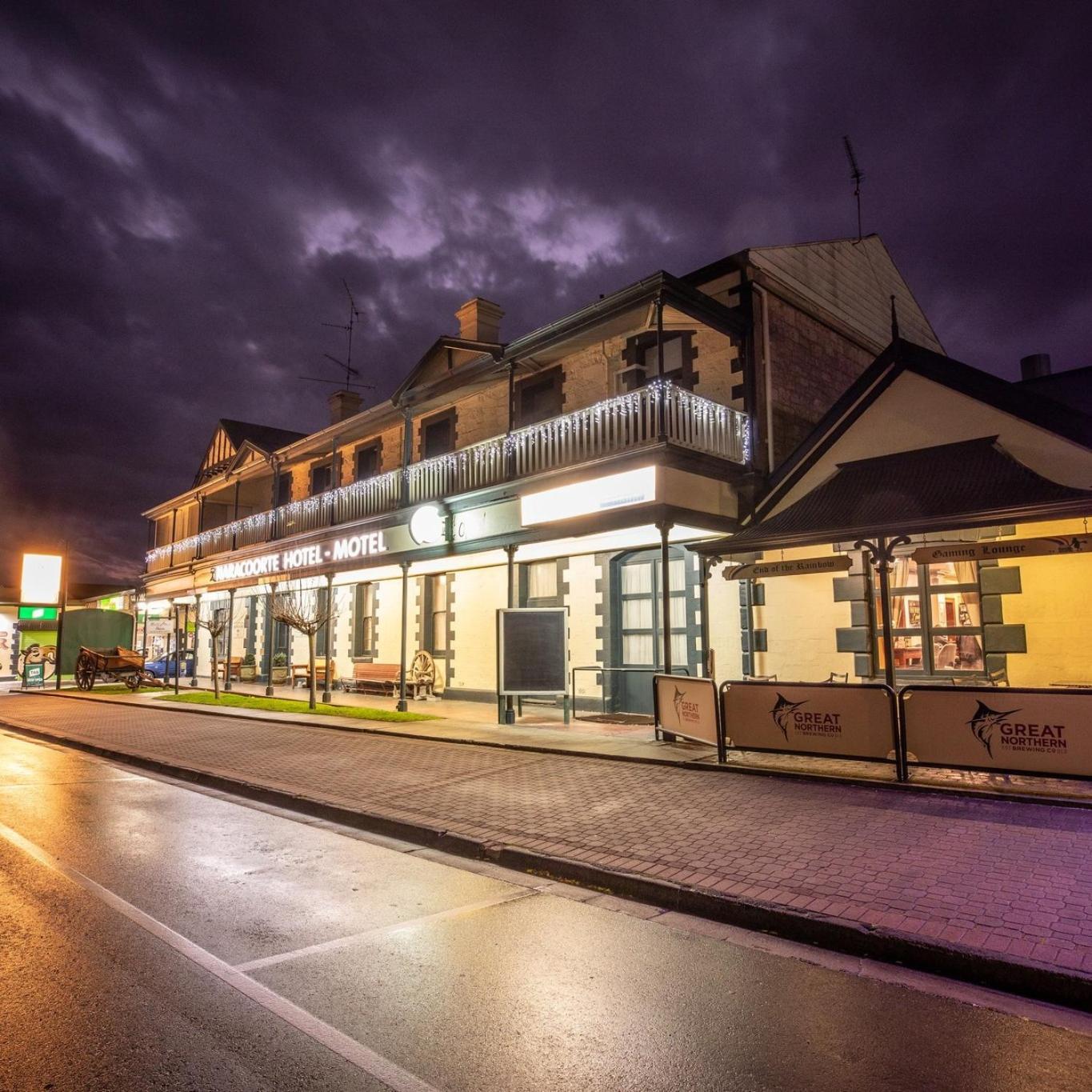 Naracoorte Hotel Motel 3*